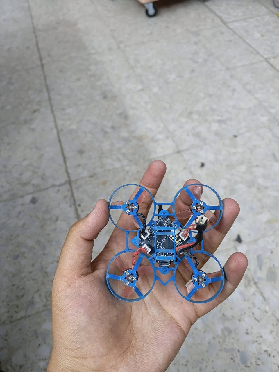 سلام عليكم
موبلا 6 
مElrs2.4 v.3
وياها بطاريتين 300 مل منفوخات و 200 مل مابيهن شي
150 الف قفل


**إذا كنت صاحب هذا الإعلان وتريد حذفه لأي سبب، رجاءا أرسل رسالة إلى الدعم الفني**