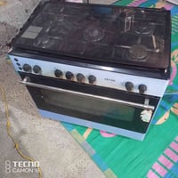 طباخ ٥مشاعل • فرن شغال • نضيف