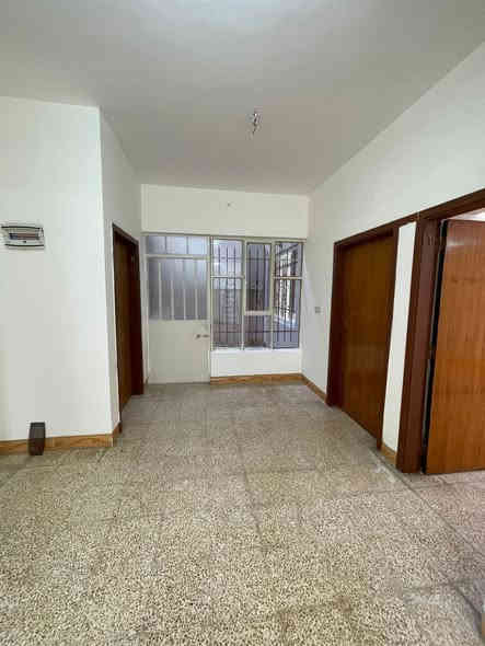 ⚜️مكتب البلديات للعقار⚜️

للإيجار للإيجار 
دار سكني طابق أرضي في حي الحدباء ، مساحة ٢٤٠ متر
سايدين المضخة قرب مجمع باب السراي
 غرفتين نوم وهول واستقبال ومطبخ وصحيات شرقي وغربي
وكراج سيارة
٥٠٠ الف الايجار
للإستفسار الإتصال☎️ ***********
عنوان المكتب / الموصل حي المشراق فرع مطعم طماطة2
