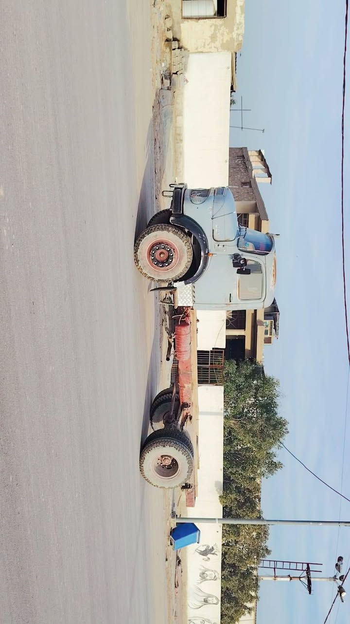 ابوردين للبيع مديل ٨٥ عشره طن ابلاديه كفاله عمامه رقم انبار انكليزي بسمي  ***********
