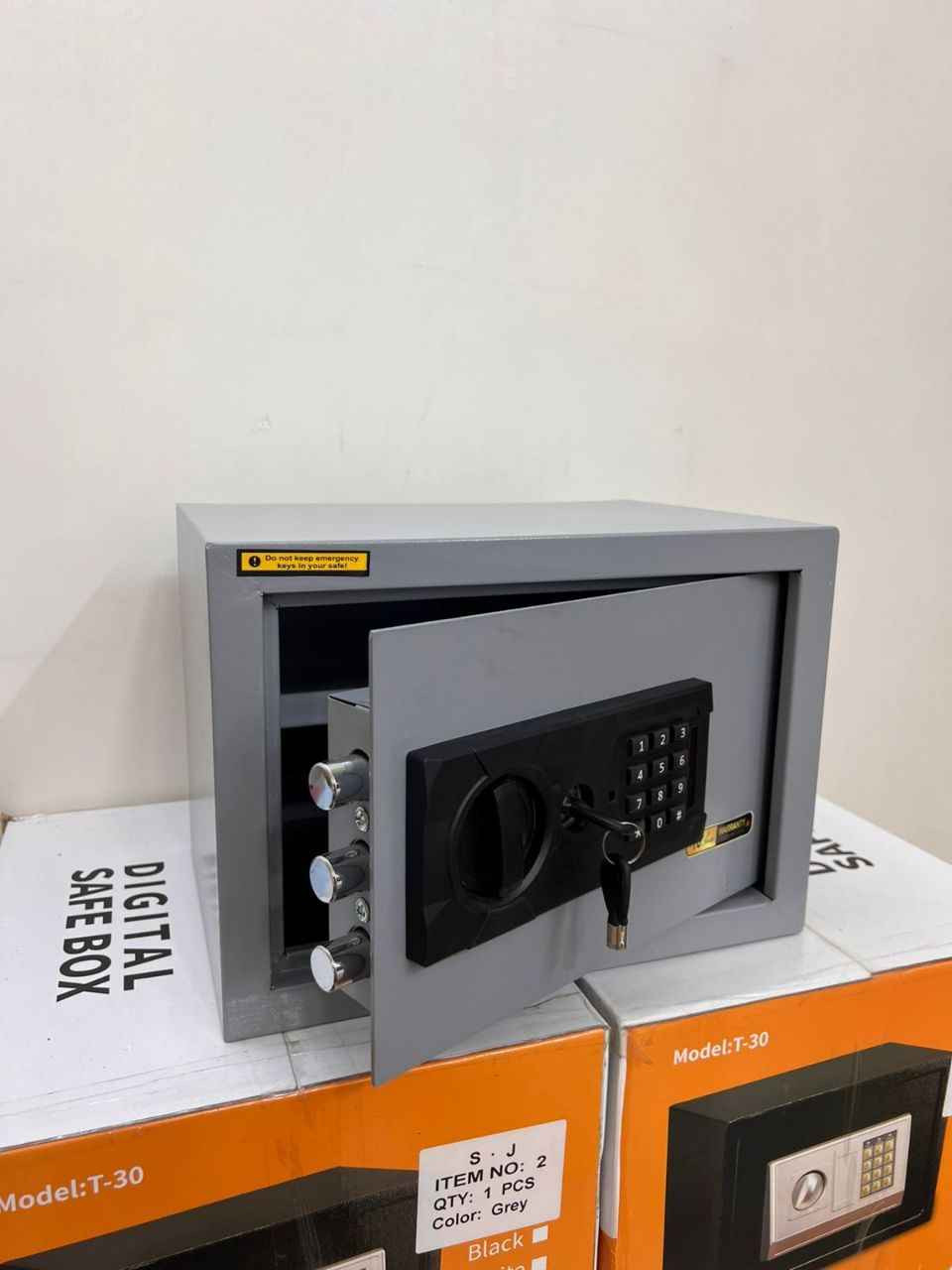 عرض 35سم ارتفاع 25سم عمق 25سم وزن 7 كيلو رمز ومفتاح السعر 55   توصيل مجاني لجميع المحافظات بغداد, العراق


**إذا كنت صاحب هذا الإعلان وتريد حذفه لأي سبب، رجاءا أرسل رسالة إلى الدعم الفني**