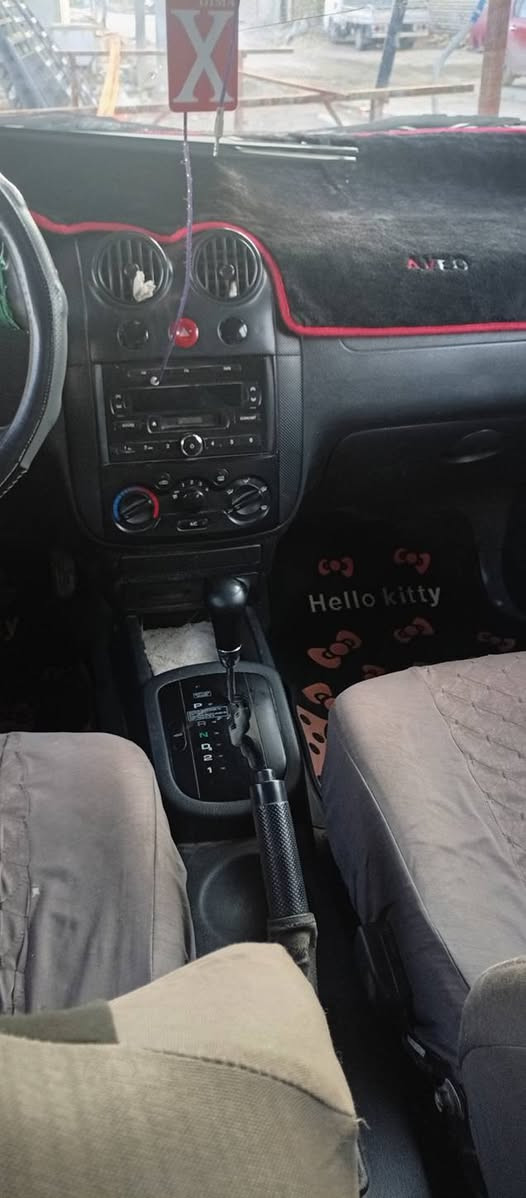 السلام عليكم..

افيو موديل 2006 للبيع 
السياره بأسمي والتحويل ثاني يوم..

السياره مكينه وكير وتبريد وكهربائيات شغاله خير من الله

هزه وسنويه جديده#

السعر 52 وبيها مجال
للأتصال ***********

#بابل/الحله
