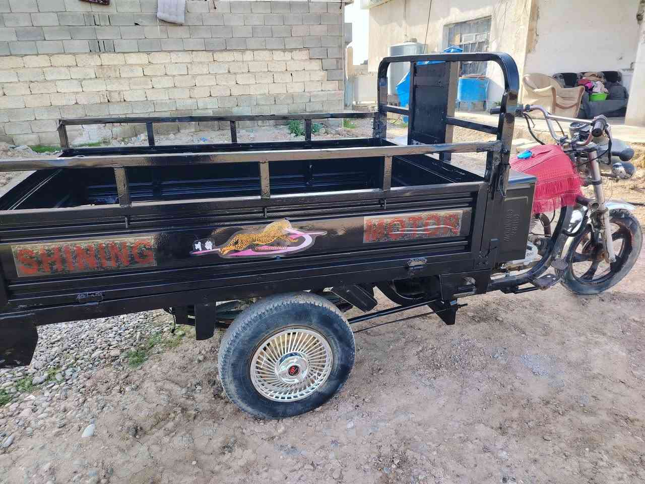 للبيع ستوته موديل 2016 محرك 200 ركبه شاصي اكسل شرط كهربائيات شغاله بس نقص باتري السعر 650  مكاني الحويجة ناحية العباسي ***********
