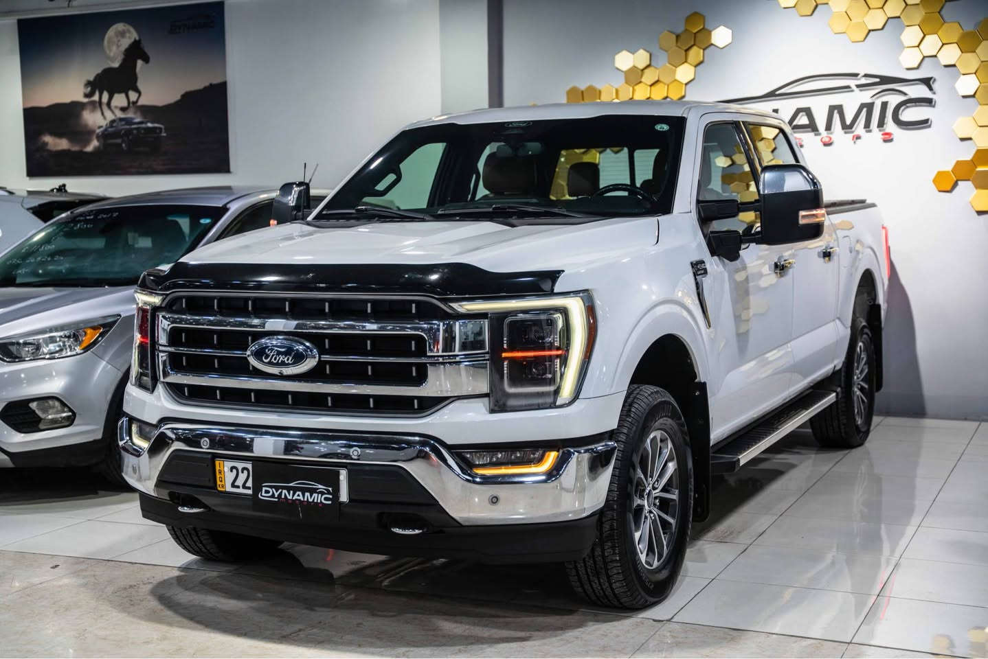 2022 FORD F150 LARİAT V6~3.5L 🔥🔥
 
موديل: 2022
وارد: امريكي
‏‎عدد الأميال :90,000ميل
‏‎سلندر :  V6
‏‎مواصفات/ LARİAT
لون : ابيض
لون داخل : مشمشي 
‏‎ضرر : ٢قطعة جانبي
مكان اربيل شارع حديد و خشب معرض دايناميك موتورز
من ساعة 10 صباح حتي 10 ليل مفتوح
‏‎من المعلومات الرجاء التصل علي وتس اب
                                                                                              ***********

** *** *** *** *** *** *** ***

2022 FORD F150 LARİAT 

‏‎ماوەی ڕۆیشتن : 90,000ميل
موديل: 2022
هاوردةي :امريكي
‏‎پستۆن : V6
‏‎موسفات/LARİAT /
رةنگ : سپي
رةنگي ناوةوةي :قةيسي  
سبوغ: ٢ پارجةي پشتي
ناونيشان هةولير نزيك جادةي حديد و خشب  پيشنگاي دايناميك موتورز
لة 10 بةياني تا 10 شةو كراوةية
بو زانياري زياتر پةيوةندي بكةن بة وتس اب

***********
===================== أربيل, العراق
