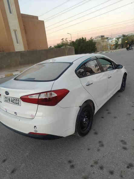 سلام عليكم كيه سيراتو وارد خليجي مديل 14 سياره خير من الله حداديه تخم تاير مكينه كير كفاله سيارته ما متعوبه وما شيه هواي بيه جاملغ شوي من البنيد صبغ بلا دواخل وبيه باردات قليل, سعر ميه وعشره ***********
