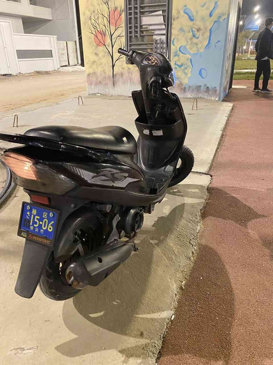 سلام عليكم ماكس عدله مامفتوحه نضيفه مانقصه شي السعر 700 وبيه مجال قليل رقم الهاتف *********** العنوان ياسين خريبط
