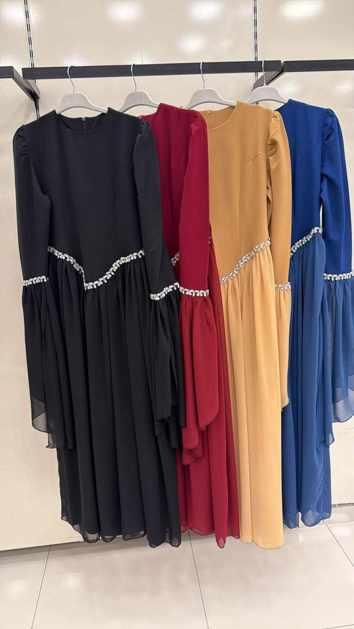 وووصل الجماال وترند الموسم ♥️ 
فستان نسائي 
يجنن 🔥🤍

الخامة  دابل ترڪي 

38 40 42 44 46 48 

توصيل البصرة 5 الاف محافظات 7 الاف


**إذا كنت صاحب هذا الإعلان وتريد حذفه لأي سبب، رجاءا أرسل رسالة إلى الدعم الفني**