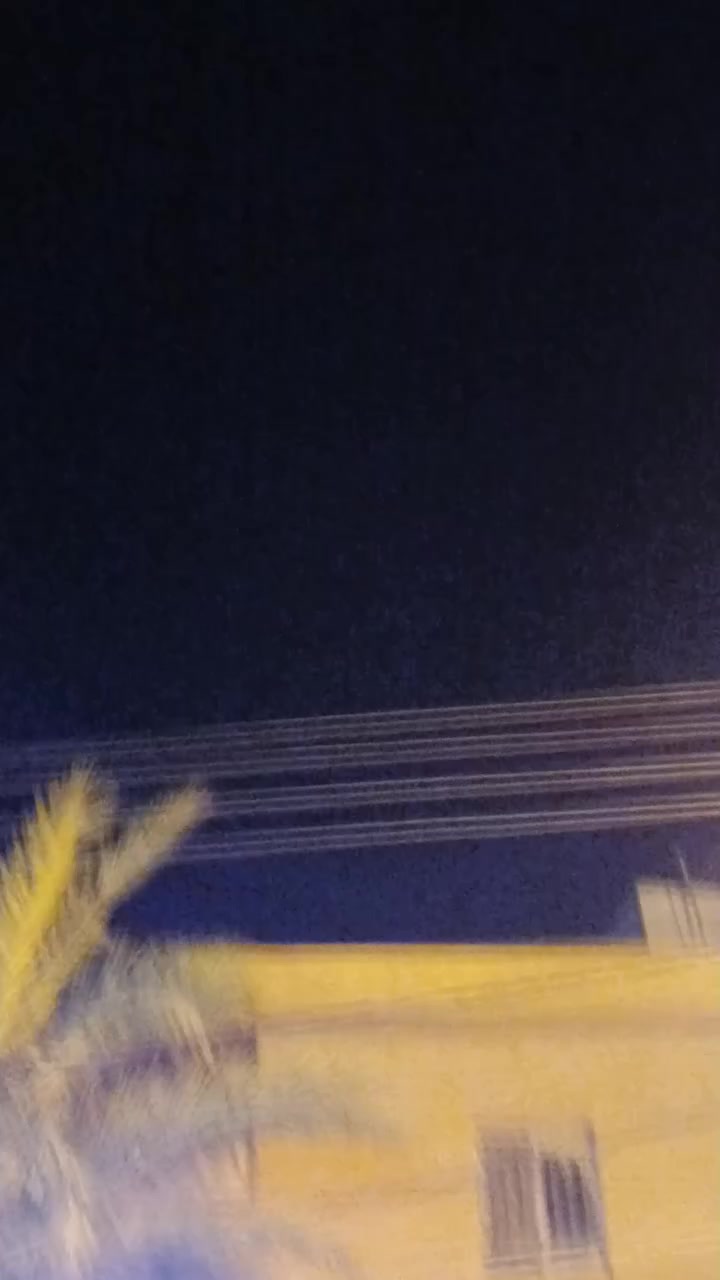 السلام عليكم هذا ماطور شحن للبيع حجم 20 بطاريات كامله السعر المطلوب 375 بي مجال  مكانه تكريت رقم الهاتف ***********
