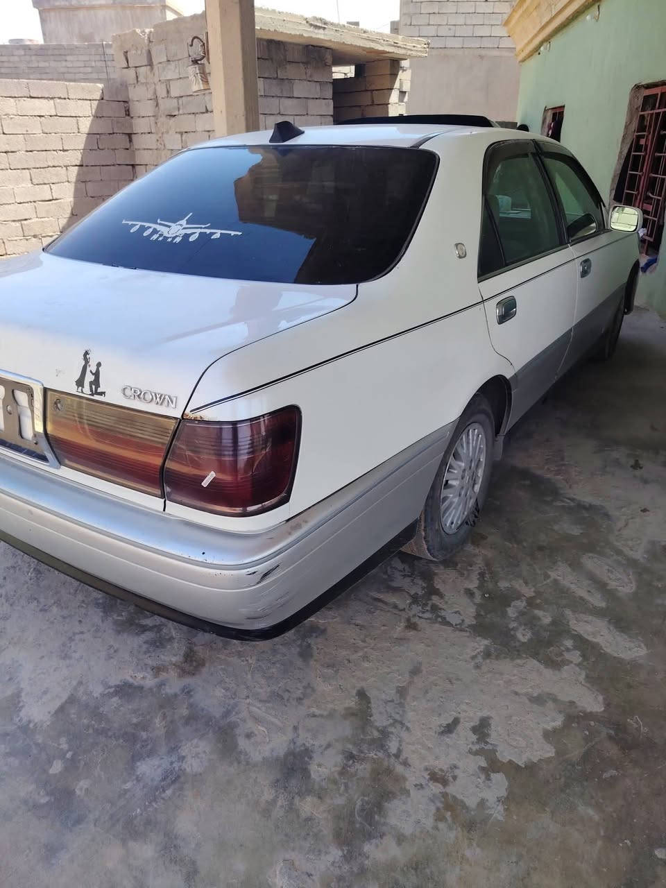 سلام عليكم
ملكه كص للبيع محرك ففتي جديد كير جديد

صدره الكدام تعبان كمبرسير مال تبريد عاطل مراوس حسب القناعه تحياتي 

***********
