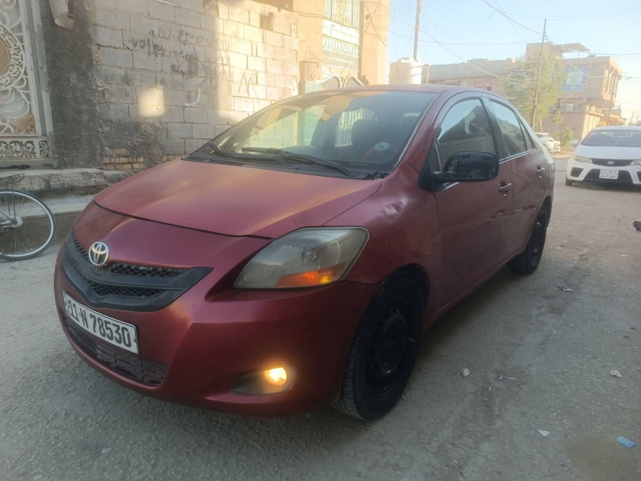 السلام عليكم كورلة يارس للبيع موديل 2007 رقم بغداد انكليزي السيارة بأسمي سيارة بيها جراد مابيها ضربة ماعدى الجاملغ الخلفي مصلح واكو كم رصعة كهربائيات كلها شغاله مكينة وكير مكفولات تفحصهن يلا تاخذ السيارة منظومة التبريد نظيفة كلش ماعدى الكمبريسر ميشتغل...مكان السيارة الاسكندرية سعر السيارة ب٦٦ اي استفسار هذا رقمي ***********
