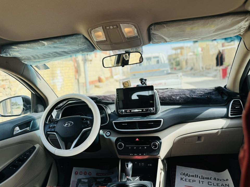 للبيع — Hyundai Tucson 2019 خليجي
رقم قادسية انكليزي

▫️ اللون: أبيض 🤍
▫️ وارد خليجي
▫️ مكفولة من أي حادث
▫️ مكينة نظيفة جداً
▫️ مري كهرباء
▫️ شفط
▫️ تدفئة + تبريد
▫️ كرسي كهرباء
▫️ تخم تاير جديد
▫️ هزّة جديدة
▫️ السيارة مرتبة واستعمال نظيف

💰 السعر: 19,500 قابل للتفاوض بالمعقول
التواصل ***********
