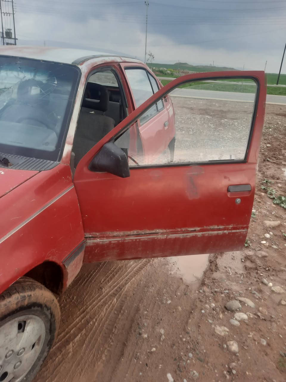 سياره كاديت نظيف محرك 14 السعر مناسب يتصل على صاحبو
***********
