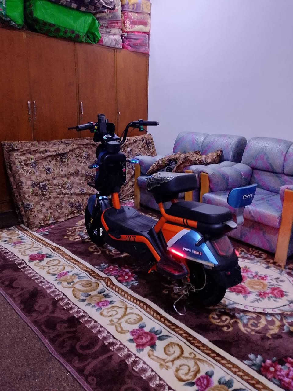 آلُـۜسـۨۚ(✋)ــِۖلُأمٌ ؏ـليۜـ(💜)ـكـۜم وݛحـٍّْـٍّْ⁽😘₎ـٍّْمهہ الًـًٍۖـٍـٍۖ(☝)ٍۖـًٍٍٍّـًٍلۖهًٍۖۂ وبـۗـۗـۗـۗـۗـۗركۧۧــۧۧۧۧۧـۗـۗ(ۗ😇)ـۗـۗاتهۂ مطور شحن نضيف للبيع كلو شغال مطور تخذو  ماتصرف علينو ربع السعر 200بي مجال استفسار عل رقم ***********
