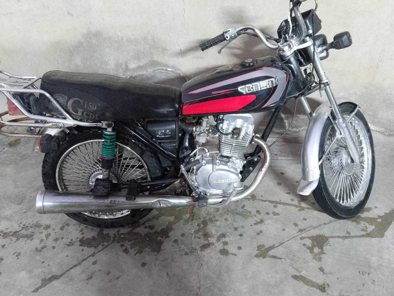 سلام عليكم موطور للبيع ارشه موطورخيرمن الله رقم***********
