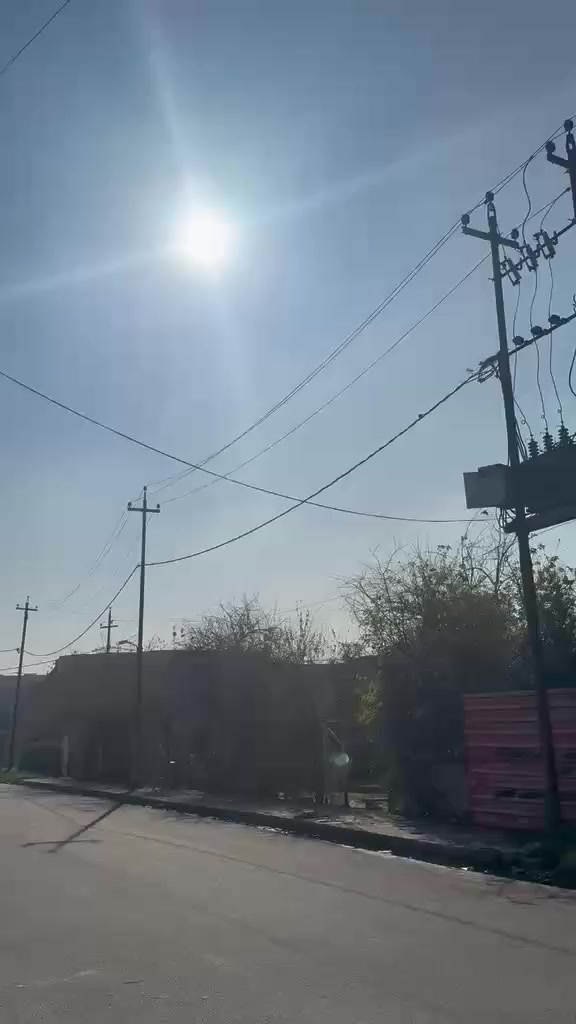 ماطور بوتين للبيع ماطور نضيف ميكنه ما مفتوحه شاصي شرط قبغ هندر مبدل قايش فقط  سلف شغال ماطور فول قفل اكسن  موصل حي النور سعر 350 بي مجال حك الجيه توصل علا هذه الرقم ***********
