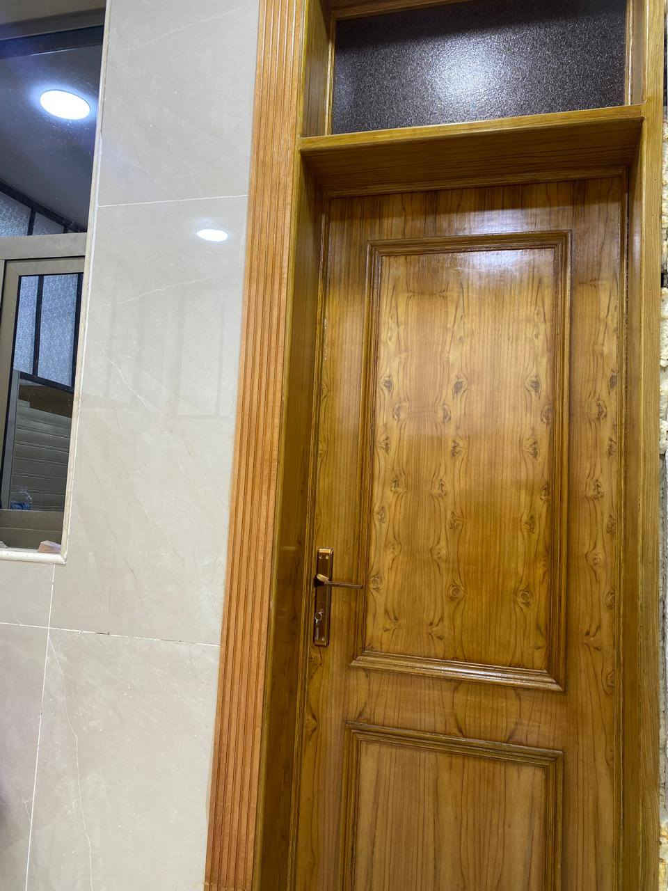 اللهم صل على محمد وال محمد
بيت ٣طوابق بناء حديث كل طابق بيت معزول على الاخر بيت كامل 140م ركن زنجيل في منطقة الخطيب الزراعي شارع الشركة من جهة ومن شارع خوله الجهه الأخرى 
الواجهة 8/5م النزال 16/5م 
البيت نظام دكتات تبريد سبالت 
نظام كاميرات وانترنيت 
الطابق الاول تطبيك الالواح البورسلين 60*120 اسباني 
تأسيس بواري الصحيات والمجاري فتنك الماني 
تأسيس كهربائيات شركة جنون 
الصبغ شركة جوتن 
الأبواب خشب صاج عراقي تفصال 
الاشبابيك الامنيوم تركي شركة عاج المحجرات الدرج خشب صاج عراقي 
الديكورات ونقوش مغربية 
وبعد تفاصيل اكثر 
يرهم مراوس بلجوادين بالرحمانية الدولعي بقطعة أرض الخطيب الزراعي 
الاستفسار ***********
***********بي واتساب
