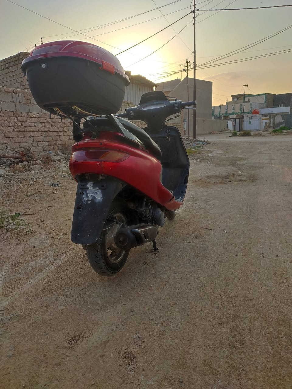 السلام عليكم شباب دراجه فراشه فحل  كلشي شغال بيها سلف هندر كهربائيات مكينه لاتنقيص ولا تبخير مكانها حله مركز وهذه رقمي *********** أو تفضل خاص
