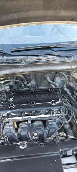 السلام عليكم توسان للبيع
سياره من اخذتها بيها شخوط خليتها من صاحبها 
كير مكينه مكفوله  سياره   مكاني بل الزعفرنيه ربع شوارع  قرب يوم مول فيروزه  متواجد عله  واتساب *********** سعر 135
