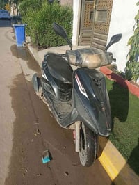 ماطور بغبغاء موديل 23 للبيع شغال كامل هندر وسلف ما داخل تصليح السعر 40...