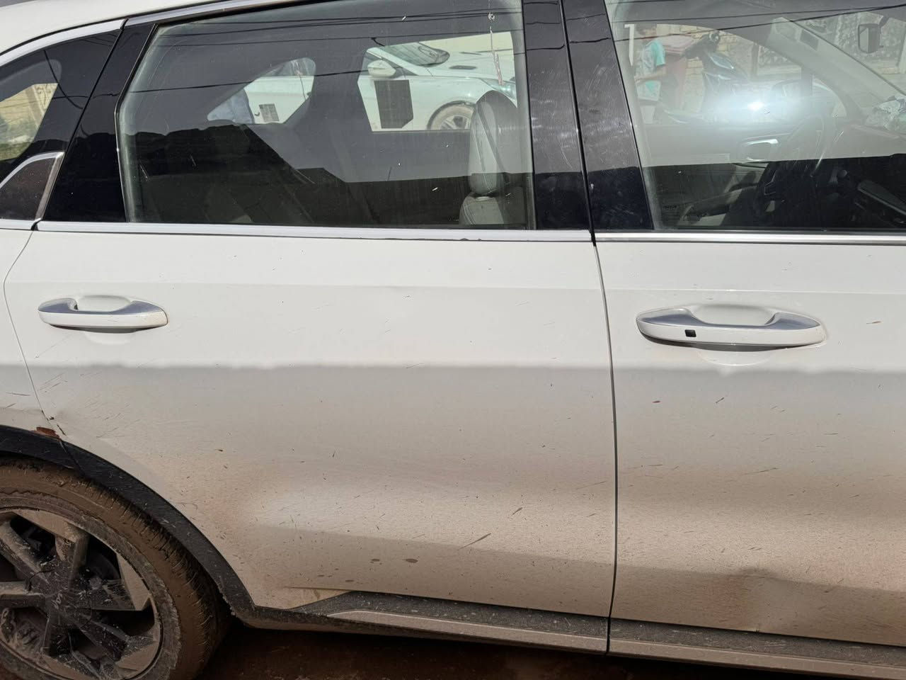 السلام عليكم سورنتو للبيع 2025 فول مواصفات عدا الفتحة بيع مستعجل السعر 290 مكان السياره بابل ***********
