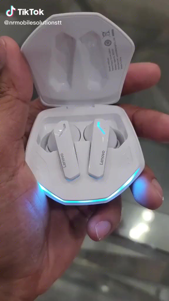 طلعلي مثل هاذا ال أيربود  اصلي 
عل اول تم ١٢
ملاحظه لون اسود


**إذا كنت صاحب هذا الإعلان وتريد حذفه لأي سبب، رجاءا أرسل رسالة إلى الدعم الفني**