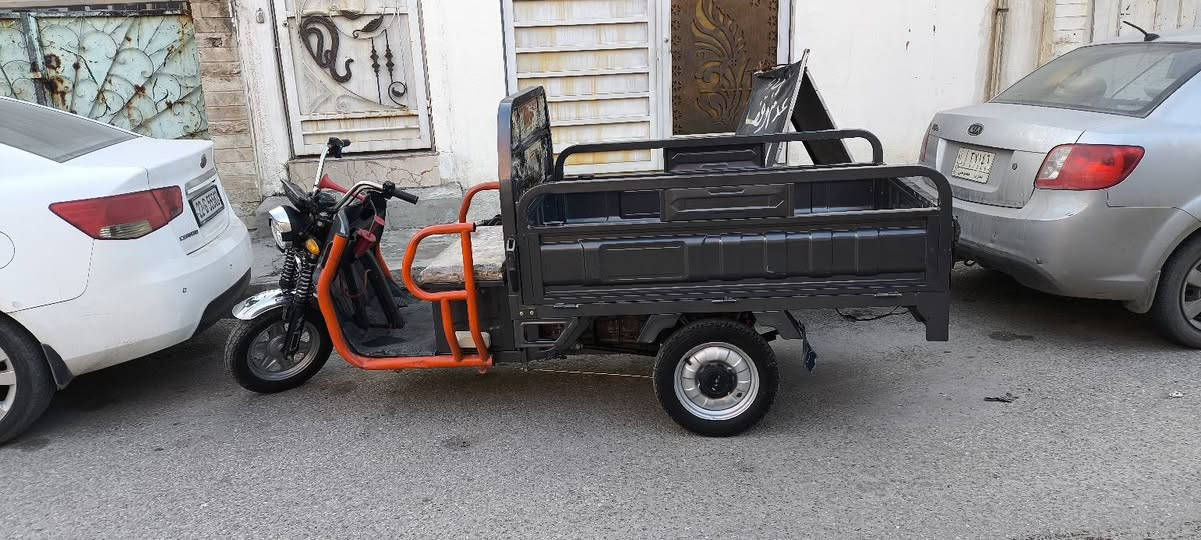 مستعجل محتاج فلوس سعر مناسب 
ستوتة شحن تحتاج باتريات فقط ويصيرلها باتريات مال ماطور شحن 
مڪان موصل حي سومر 
شغالة كامل كير خفيف وثقيل
هورن توڪسن وبلوتوث  ولايت كاملة مكملة 
شراي اتصل***********
