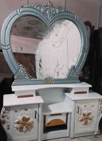 غرفه ام السته نجاره السعر ٨٥٠ 07823184483