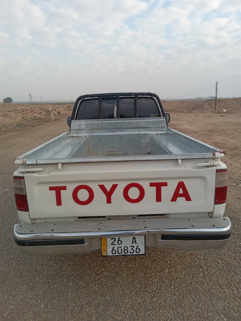 دمن وافق سلام عليكم تيوته  موديل ٩٩  رقم صلاح الدين  دولي شرط تحويل سياره كفاله عامه شرط عل وضع الشركه السعر  ٩٥ بي مجال لي مو شراي رجائن لاتصل  العنوان مفرك سامراء تصل ***********
