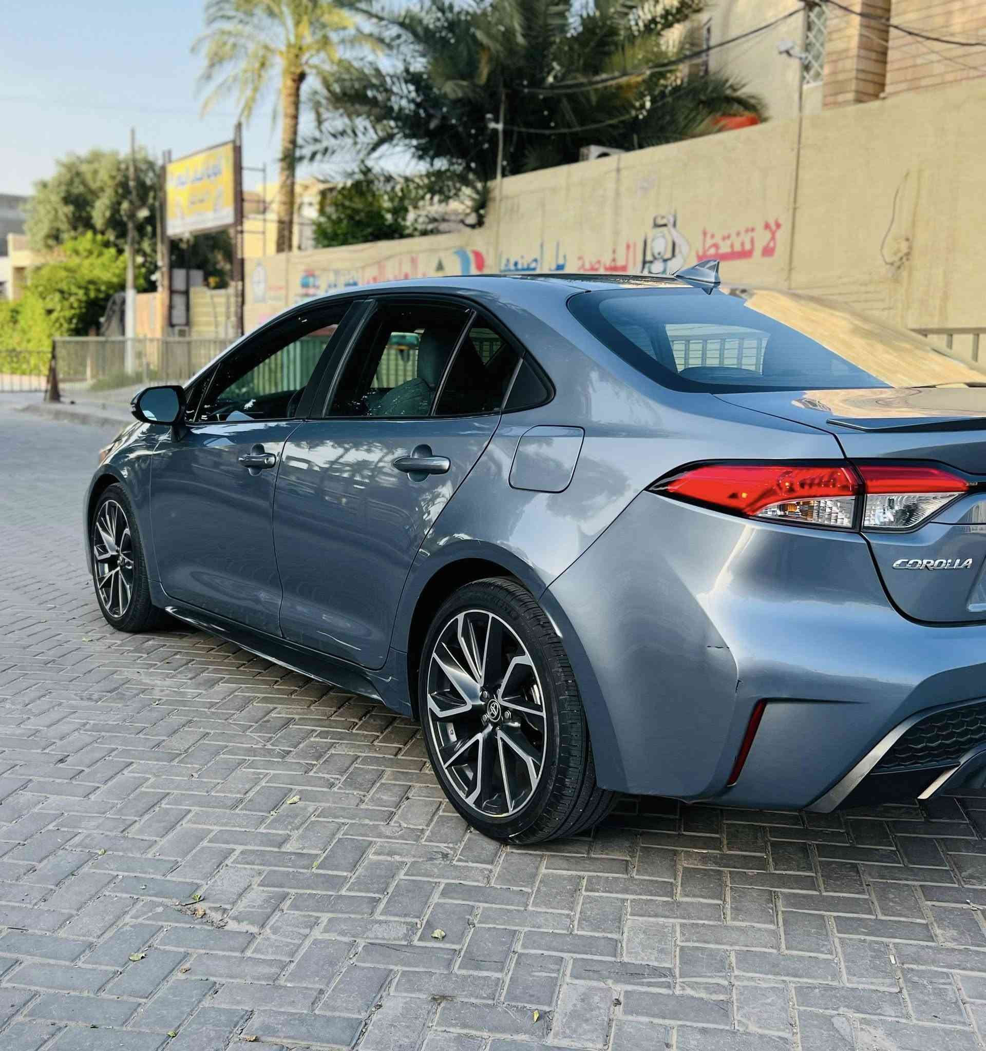 السلام عليكم 🔥😎 بيع فقط 
تيوتا كورلا 2022 امريكي 
رقم بغداد انكليزي تحويل مباشر ب اسم المشتري 

عداد المسافه 27 الف KM 

صور الحادث موضح ب اسفل المنشور 🔻🔻

بدون ايرباك سونارها مرفق ب المنشور ✅

المواصفات SE 🔰
الون مميز بحري 
تحكمات ستيرن 
محرك 2.0 
شفتات ب الستيرن 
مقاعد مخمل 
دشبول مطعم كريمي 
سويج شخاطه 
شاشه 
كامره 
اشاير ب المري 
اوتو هولد 
سايد بريك دكمه 
وضعيات قياده ايكو / سبورت 
ويل كب 
لايت زينون 
وبعد بيها مواصفات 
 📍 مكان السياره / بغداد الكاظميه 

السعر المطلوب 138 وبيها مجال وبالعافيه ع الياخذها 

📞 ***********

📞 ***********
