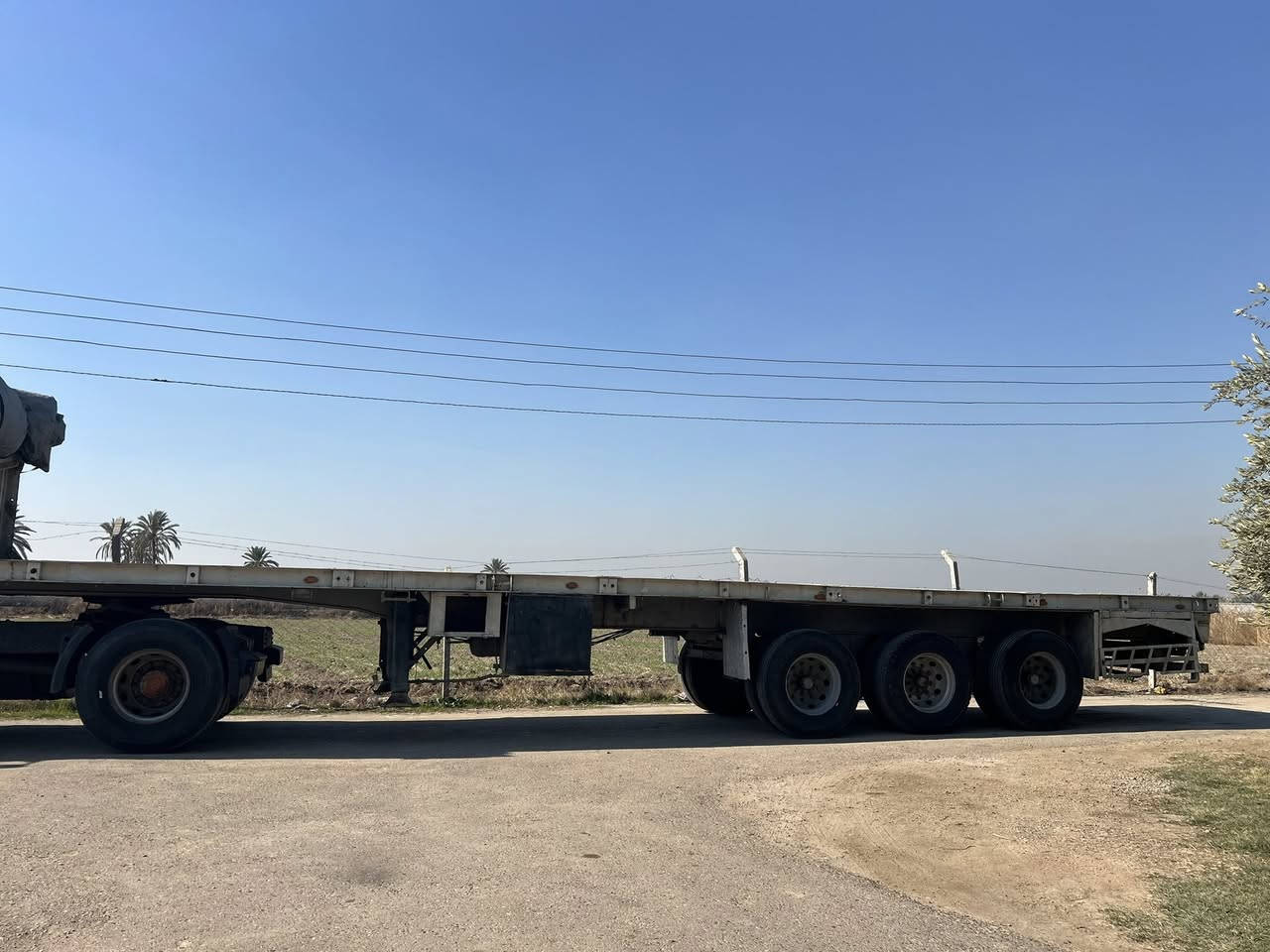 عربانه للبيع شاصي الماني دناكير 13 المانيات طول 12 ونص جوبلس برميل تخم تاير 11 كفاله عامه  ***********/*********** السعر 55 وبيها مجال مكاني بغداد
