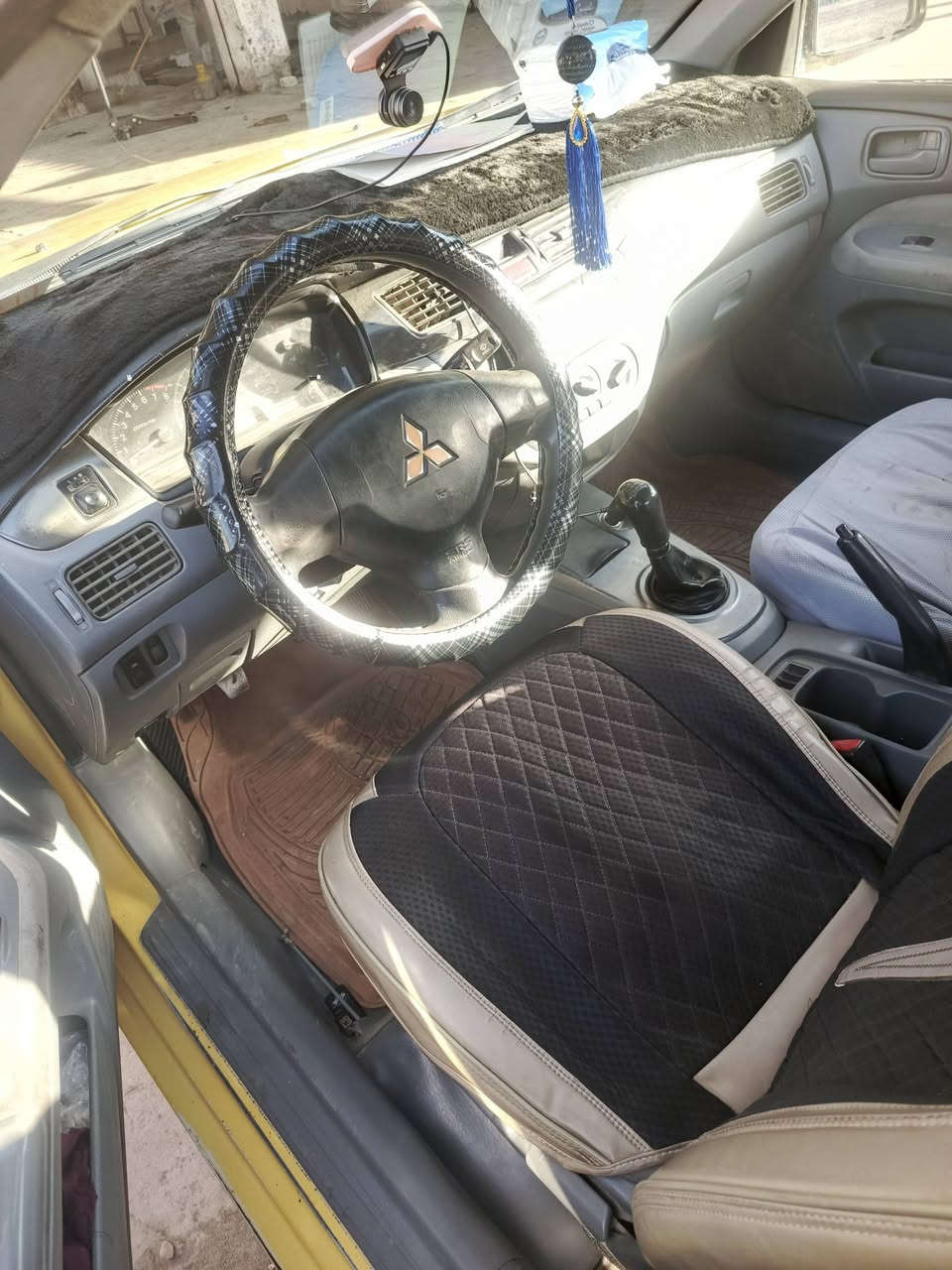 سلام عليكم للبيع لانسر 2010 صفره شركه  سياره جاهزه كير عادي محرك لا صرف لاتنقيص سنويه وارقام جديد انكليزي شرط تحويل والغرامات سعرها 68بيه مجال مكاني المقدادية استفسار اتصل ***********
