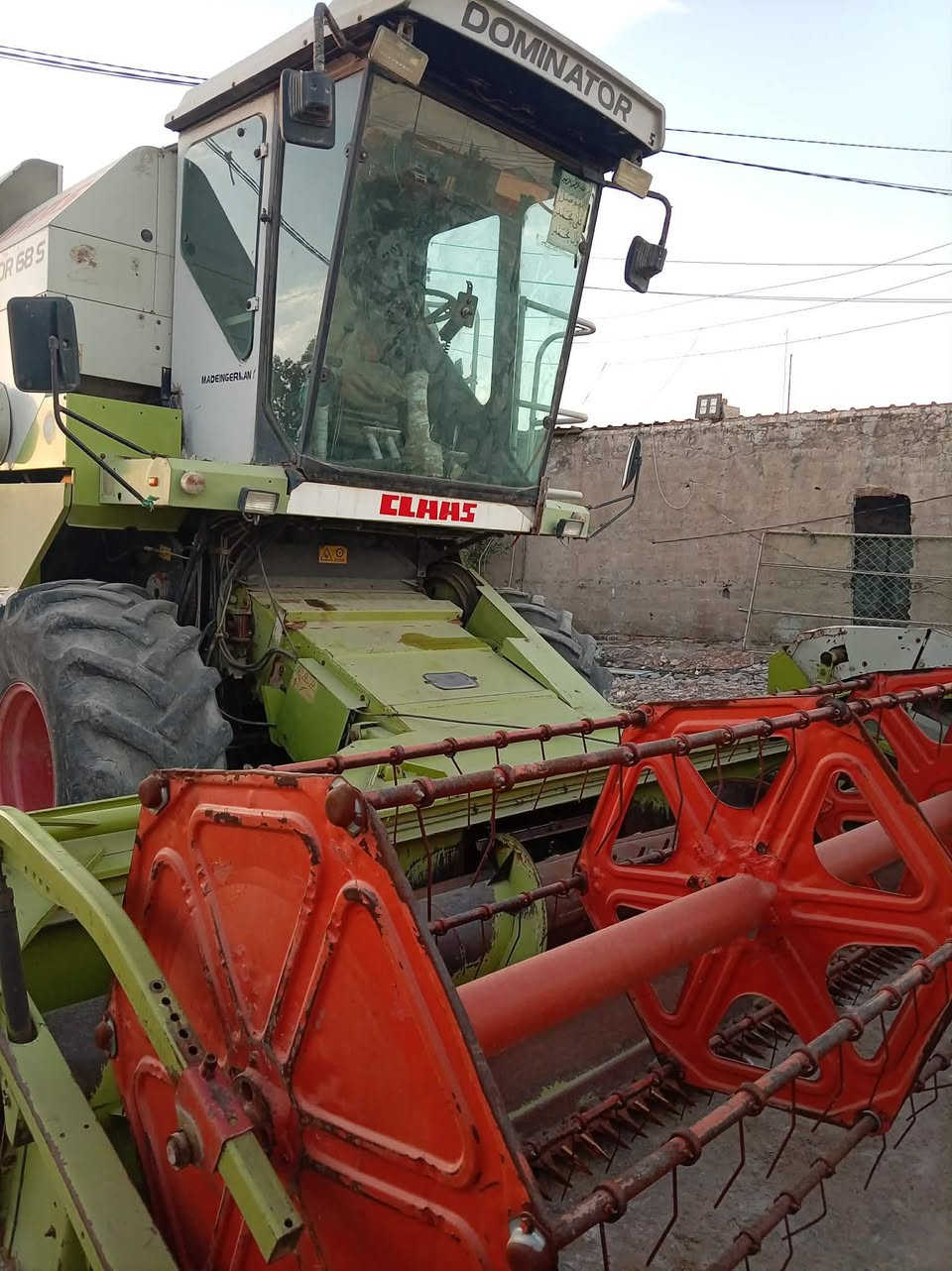 حاصوده للبيع موديل 2006 رقم واسط تاير 26 الخلفي 20 محرك كتر ***********
