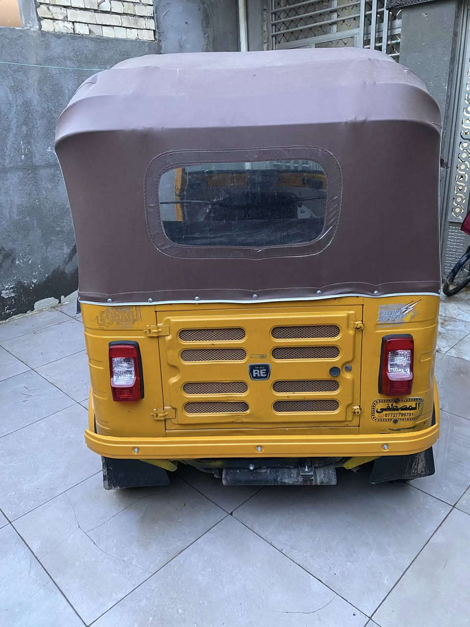 سلام عليكم تكتك موديل 2019 شهر 11رقم سنويةنكليزي  تحويل ثاني  يوم لا تنقيص ولا تبخير بيها بس دوسات  معمره   مامصبوغه  السعر 5800 بيها مجال اتصل ***********
