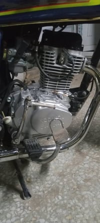 للبيع سونك 4 كير مديل 25 شهر 7 سعرها 650 نهايتها 07779560374