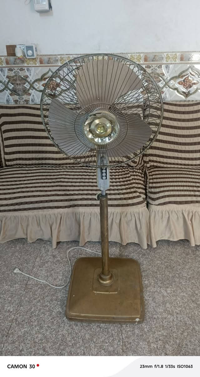 ناشنال قديمه شغاله 3 سرع نظافة كما موضح بلصورة


**إذا كنت صاحب هذا الإعلان وتريد حذفه لأي سبب، رجاءا أرسل رسالة إلى الدعم الفني**