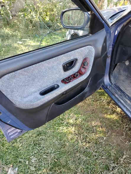 السلام عليكم من رخصت الادمن
سوناتا تو موديل 93
كير عادي
تخم تاير جديد
حداده صدر جديد
بدون ضرار فقط صبغ حزام الجماليه
تبريد شغال فقط غاز
العسر 46وبيه مجال

للاستفسار ***********

غير متواجد خاص
