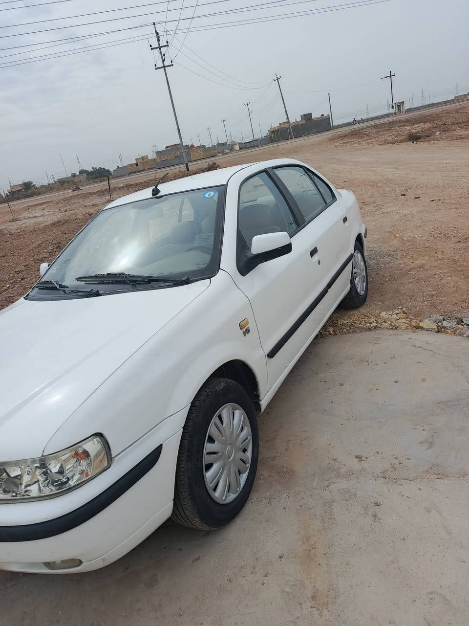 سمند للبيع مكفول سنويه جديدة موديل 13الشراي يتصل السعر 50 وبيعه مجال قليل***********
