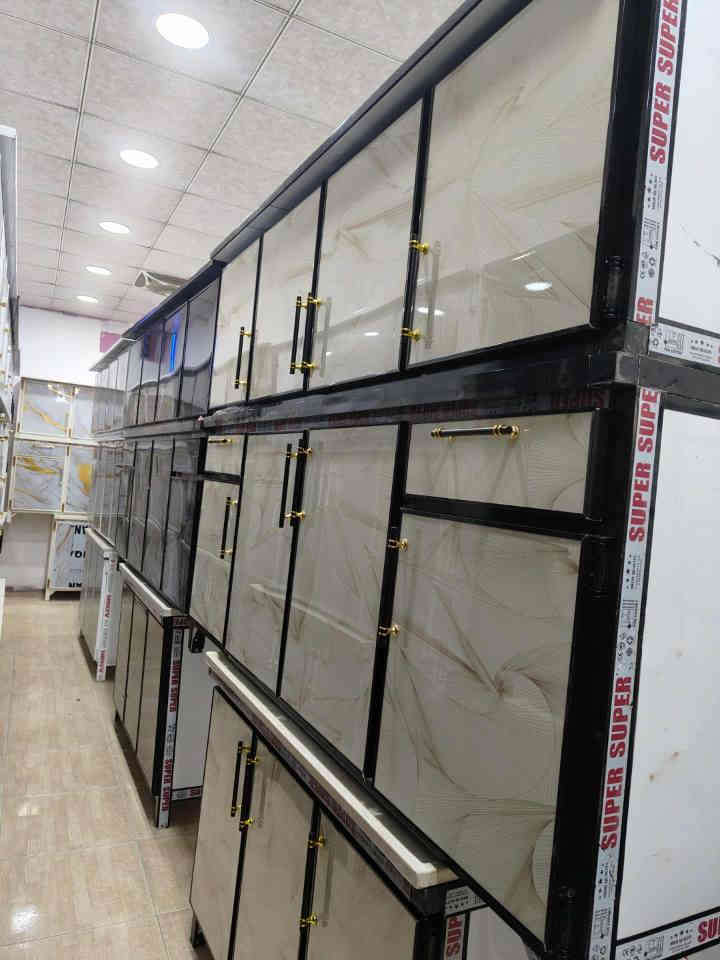 #محل_زياد_للاثاث_المنزلي🏠🏠
✨✨ كاونترات شغل درجه 
عنوانا #تكريت  شارع الزهور الفرع الي مقابيل اسواق الدليمي محل زياد
 *********** 📞☎️اتصال او واتساب
ويوجد خدمة توصيل 🚚🚚 تكريت, صلاح الدين
