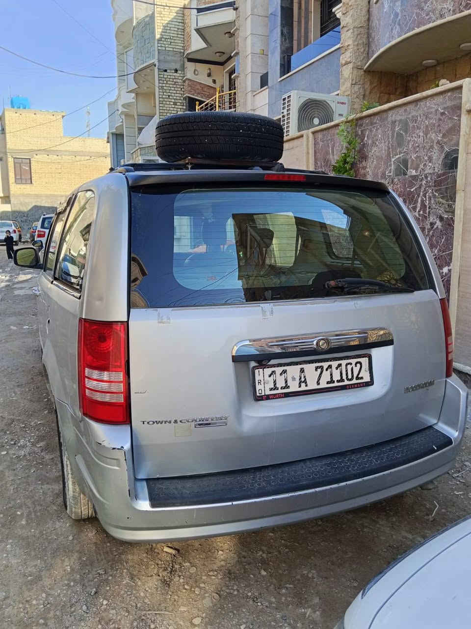 السلام عليكم دوج كلايسر 2008فول مواصفات 4كشنات تدفئه بردات كشنين الاماميه كهرباء شاشه عطلات تلفزيونات قماره مسجل اندرويد كامره حوادث وكامره بك كشنات بلع وابواب وصندوك كهرباء وجام كهرباء وتشغيل عن بعد ومنظومه غاز وكير ومحرك مكفولات رايدهه ب110 وبيه مجال ***********ابو دان
