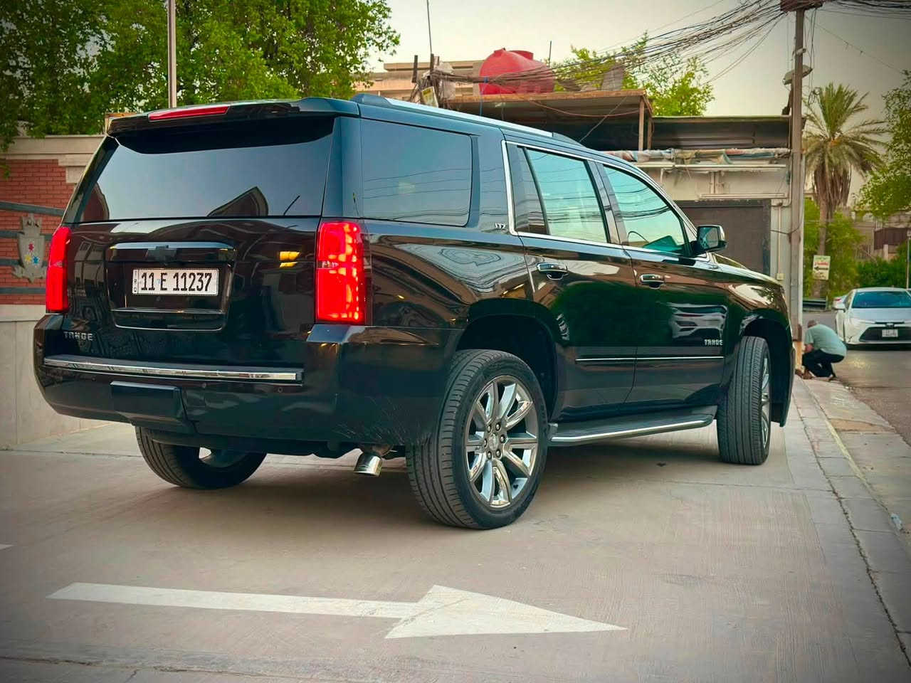 تاهو 2015. LTZ.   ابسمي
دخول جديد. سيارة كلش كلش جديدة 

فول الفول للاخير واحد ع واحد LTZ اعلى مواصفات 

محرك 5.3 دفع رباعي

المواصفات

مواصفات ال LTZ معروفة وعالية

مقاعد منفصلة
دخول ذكي ٤ ابواب
ترحيب
فتحة سقف
تشغيل واطفاء عن بعد
فتح صندوق واغلاق عن بعد
سيتم صوت ١٠ سماعات
تدفئة تبريد الكشنات
شاشة وسطية خلفية
قاصة 
عدسات زينون قوي جدا

وباقي مواصفات  معروفة 

سنوية  هزة جديدة ارقام جديدة تحويل مباشر 

السعر : 305$ وبيها مجال للشراي
  للاستفسار.  ‭***********‬
مكاني بغداد🏚️
