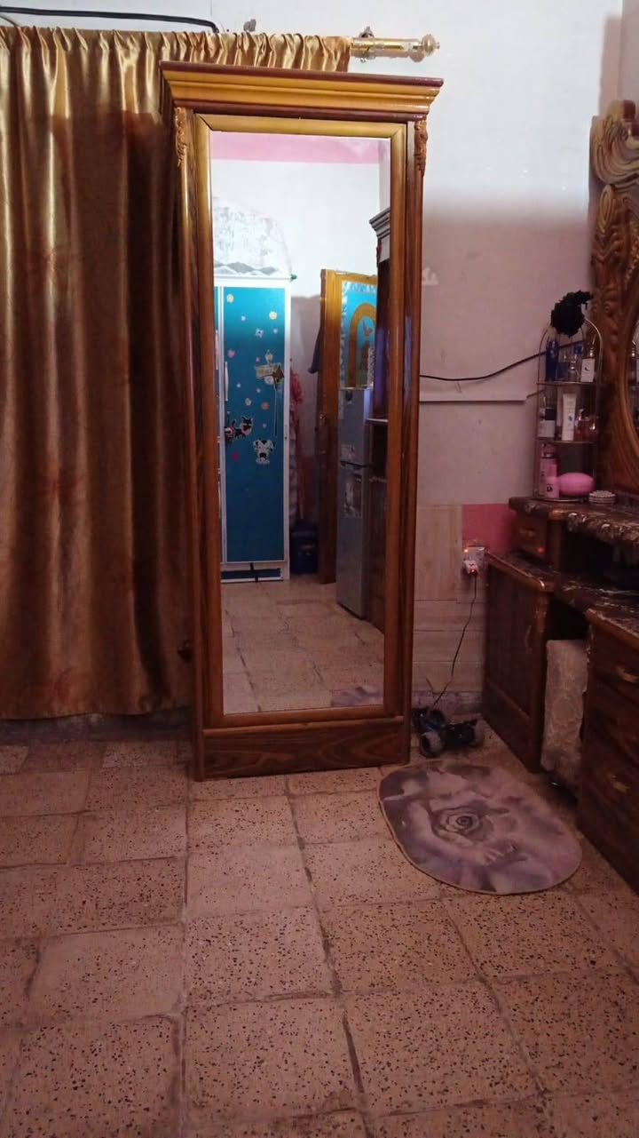 زاويه وميز ابلازمه جدد 150 وبيهن مجال


**إذا كنت صاحب هذا الإعلان وتريد حذفه لأي سبب، رجاءا أرسل رسالة إلى الدعم الفني**