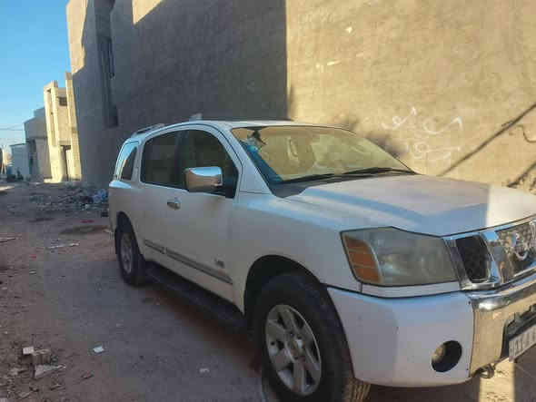 السلام عليكم
ارماده ٢٠٠٦ 
بغداد رقم   مميز انكليزي 
مكينه وكير تخم تاير صدر جديد 
منضومه غاز ٨٠ لتر 
باب السايق مبدل فقط 
هزه جديد تحويل مباشر 
السعر ١٠٠ 
عنوان السياره بغداد الغزاليه 
***********
