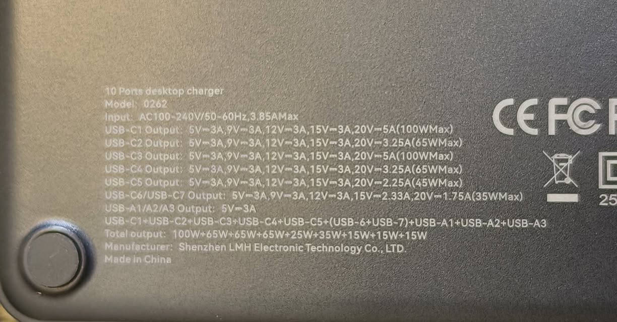 شاحن متعدد ماركة
ROCOREN
480 W
مقسمة على 10 منافذ لكل منفذ الة واطية محددة 

اخوان السعر النهائي 35 مع التوصيل


**إذا كنت صاحب هذا الإعلان وتريد حذفه لأي سبب، رجاءا أرسل رسالة إلى الدعم الفني**