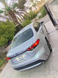 كورلا هايبرد • ٢٠٢٢ • مواصفات LE