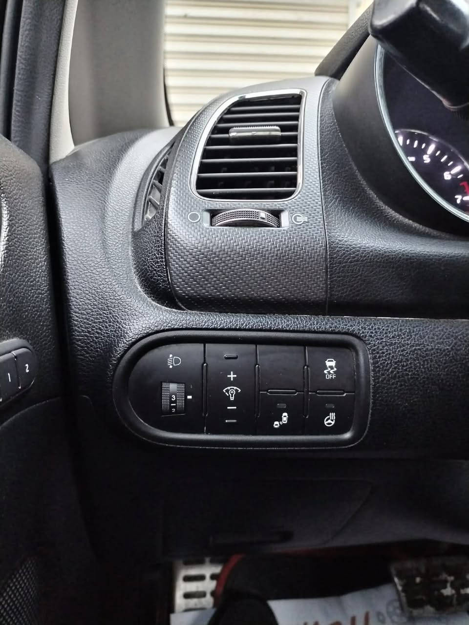 السلام عليكم كيا سيراتو 2017وارد ايراني فول مواصفات بيها بارد الجاملغ الايمن فقط والدوسات مصبوغه والمواصفات الايرانيه معروفه شنو رقم اربيل رايديها 137


**إذا كنت صاحب هذا الإعلان وتريد حذفه لأي سبب، رجاءا أرسل رسالة إلى الدعم الفني**