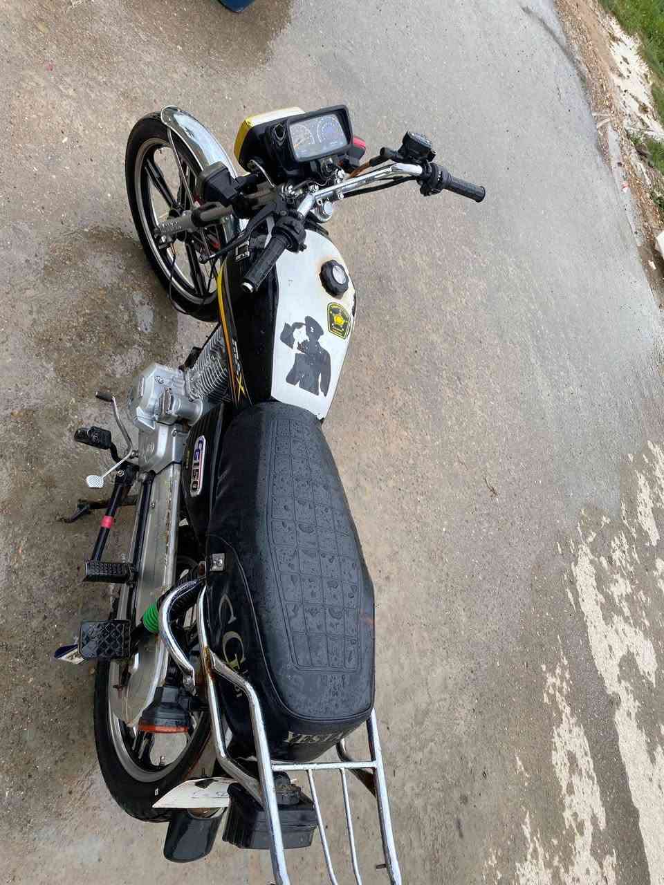 سلام عليكم
سيفان للبيع 
موديل 23 
اوراق كرتونيه 
السعر 475 
مكان بعقوبه 
الرقم ***********
