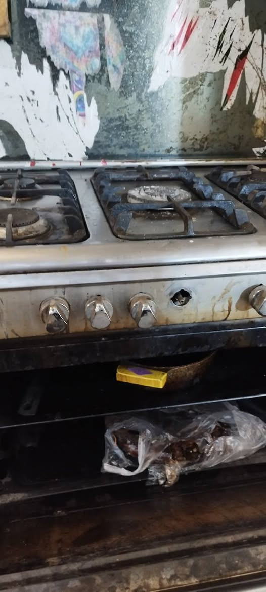 مستعملات وشغلات 
ثلاجه نوع كرافت 
و طباخ نوع كينود 
للبيع المكان مركز مدينه الحله قيم


**إذا كنت صاحب هذا الإعلان وتريد حذفه لأي سبب، رجاءا أرسل رسالة إلى الدعم الفني**