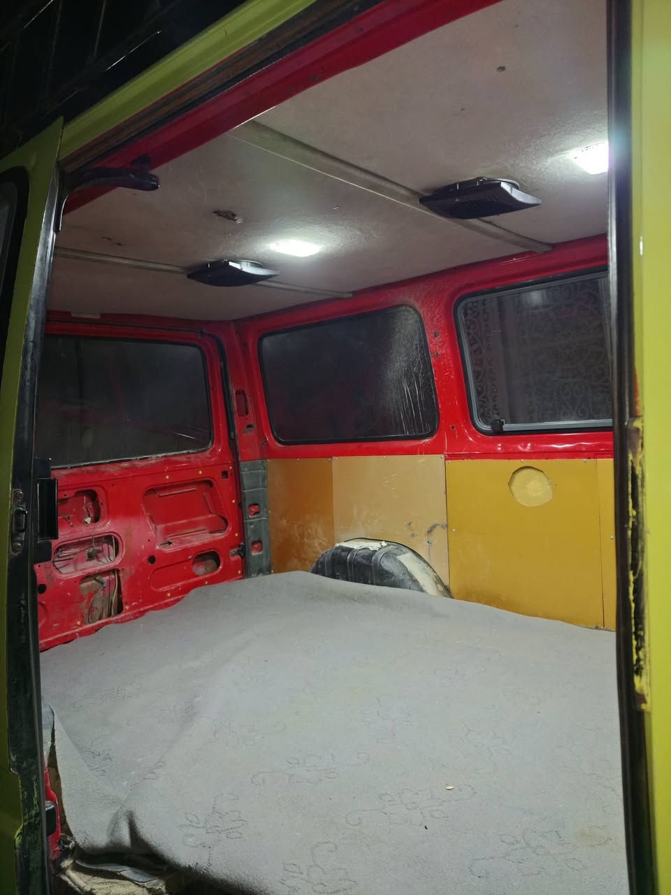 السلام وعليكم سياره مال اشتراك جاهزه من كلشي رقم جديد وايرمنيه كامل محرك كير جدد السعر 30 للاستفسار ***********
