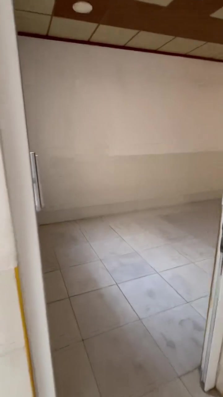 شقه لليجار زيونه حي سومر
سعر اليجار 175
اي ستفسار  ***********
