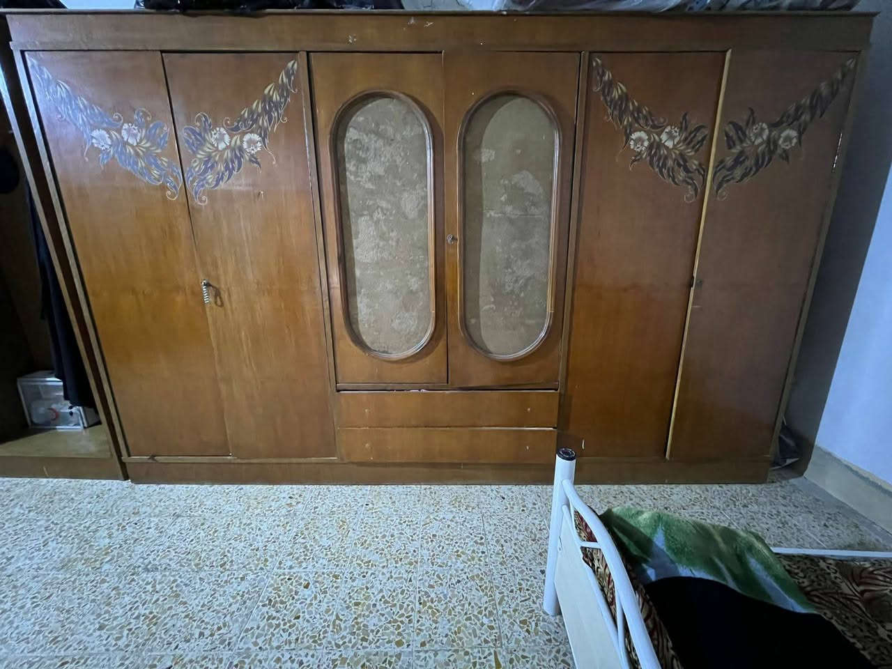 للبيع غرفه نوم صاج درجة أولى نضيفه جدا مكان النجف


**إذا كنت صاحب هذا الإعلان وتريد حذفه لأي سبب، رجاءا أرسل رسالة إلى الدعم الفني**